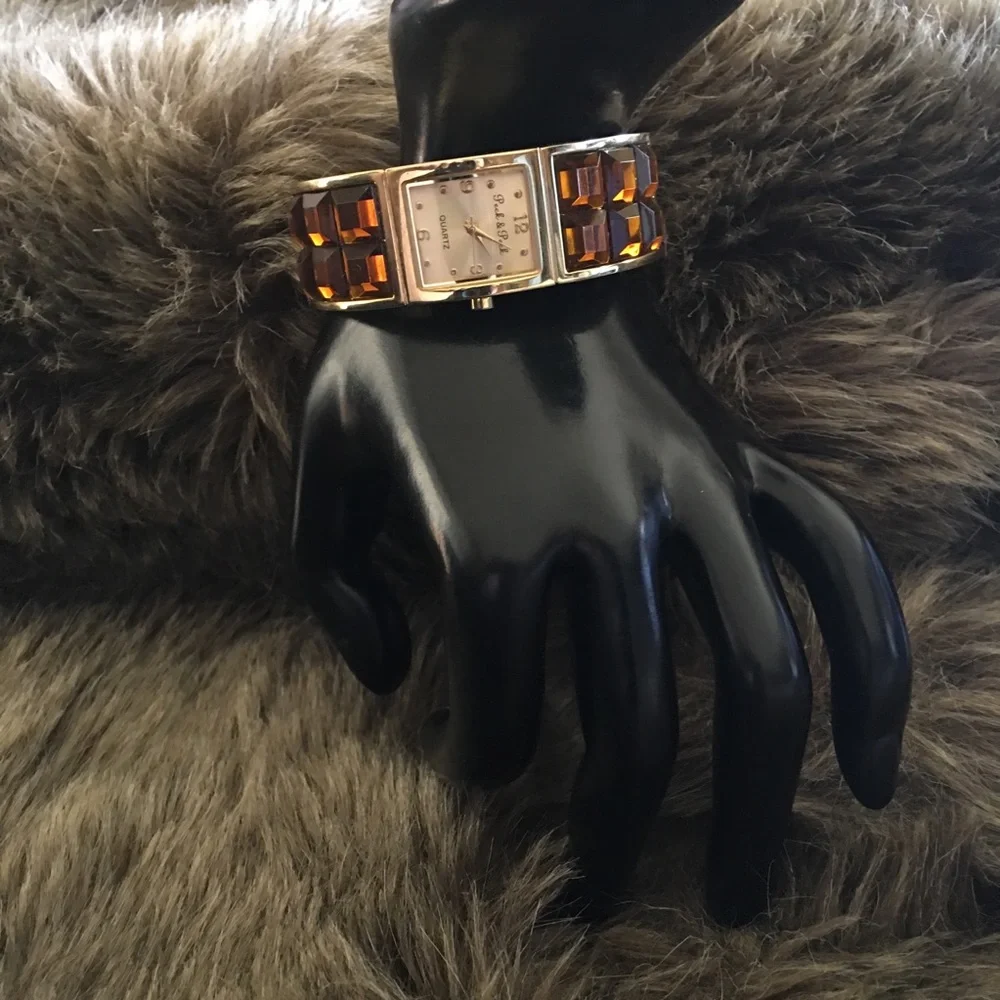Peck & Peck brown topaz stone cuff watch
